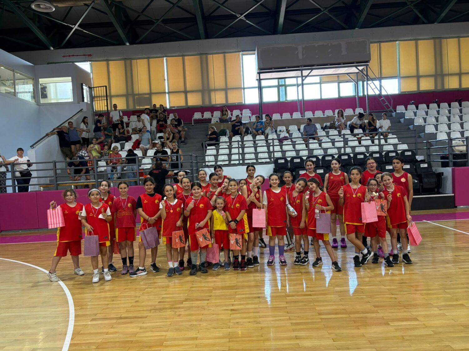 Μικροί μεγάλοι εν δρασει