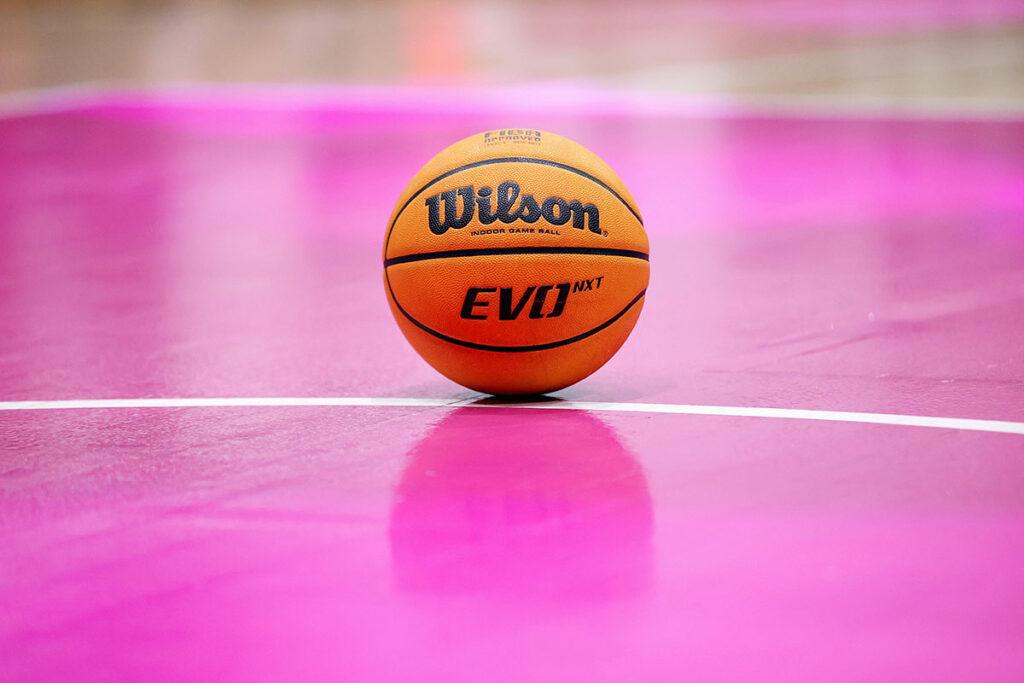 Δράση σε δύο ομίλους!