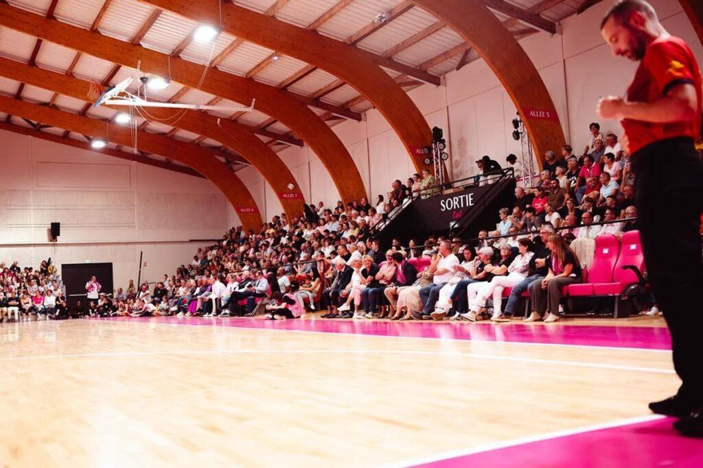 Sold out, αλλά ήττα για Σαρνέ!
