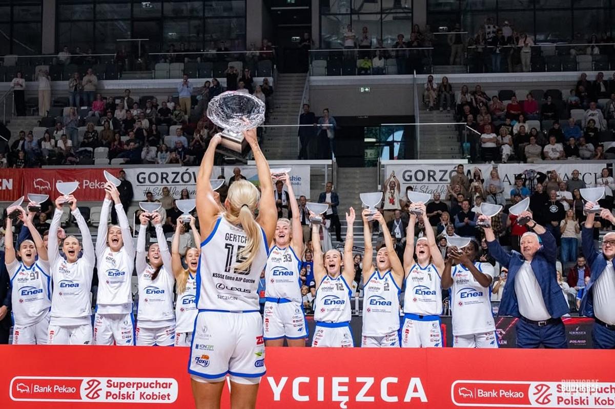 Πήρε το Supercup η Γκορζόφ!