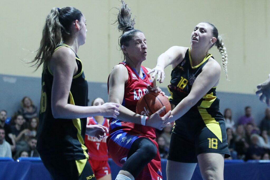 Έκπληξη στο Περιστέρι!