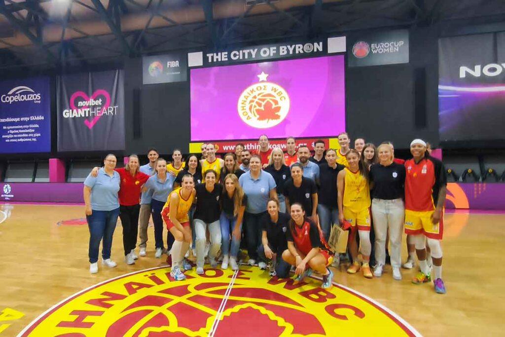 Όλοι ίσοι, όλοι ένα!