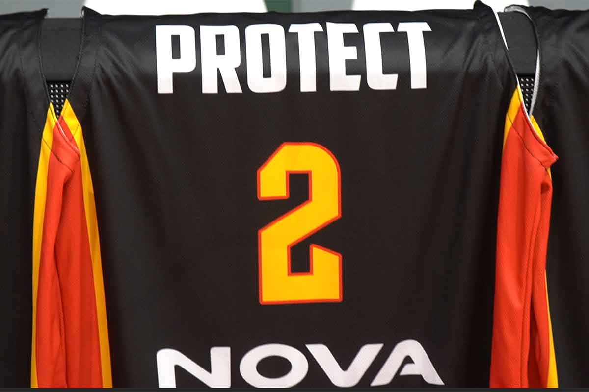 Strong me… Stronger Us!