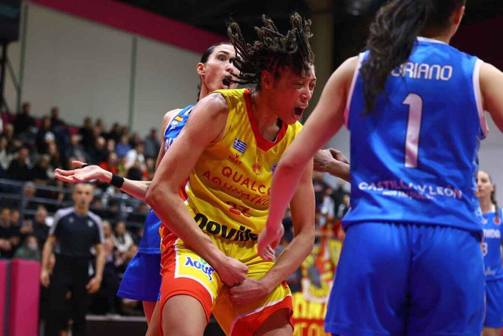 Από το τέταρτο δεκάλεπτο στην πρόκριση! (vid)