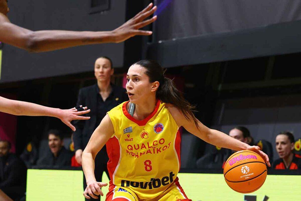 «Ο κόσμος μάς βοηθάει πολύ»!