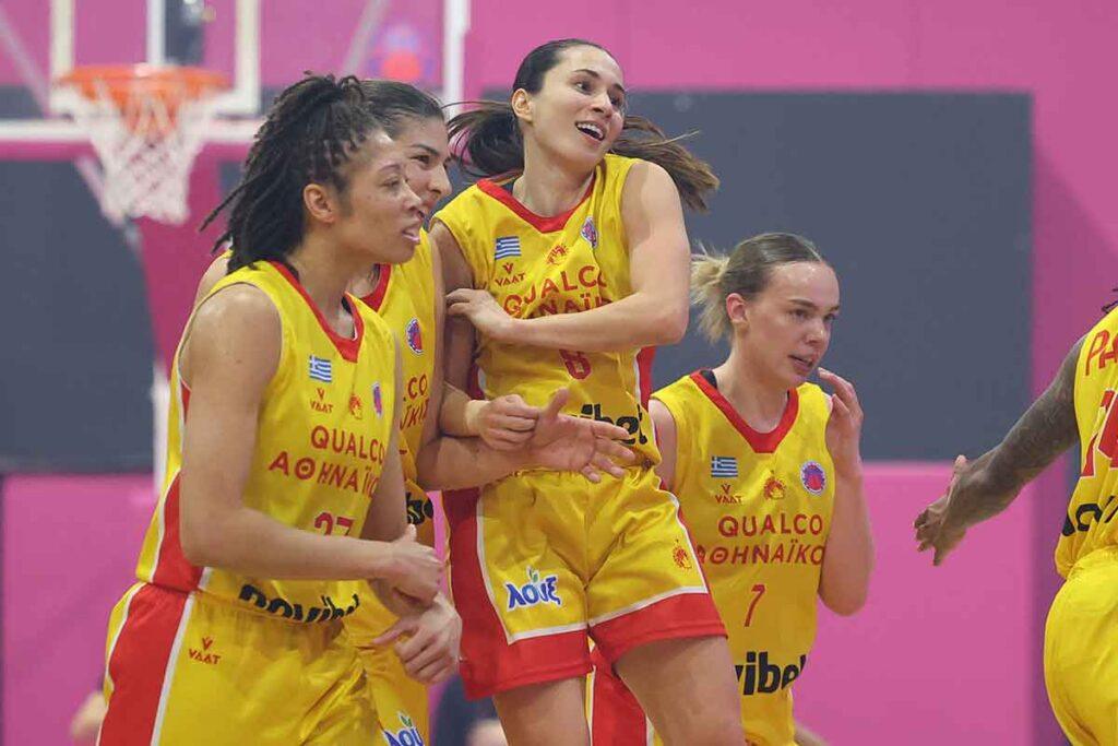 «Όλες δίνουμε κάτι στην ομάδα»