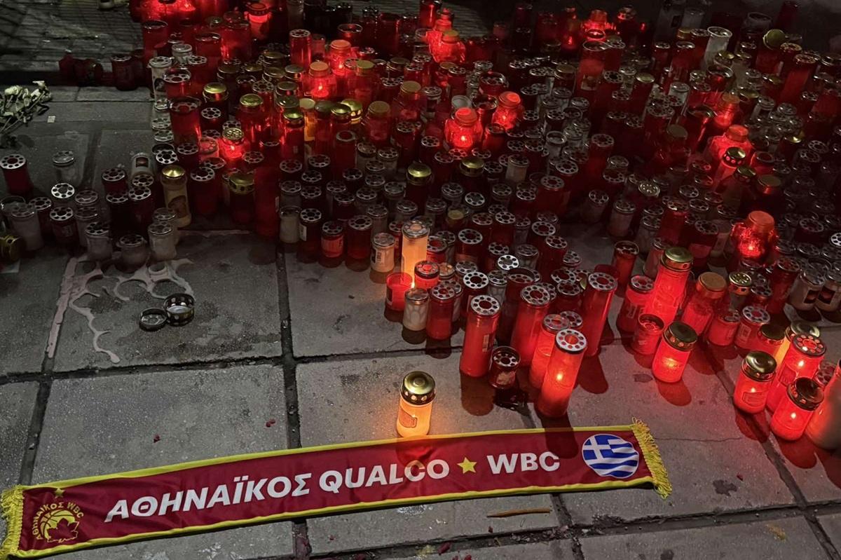 Τα κασκόλ και τα χρώματα μόνο μας ενώνουν!