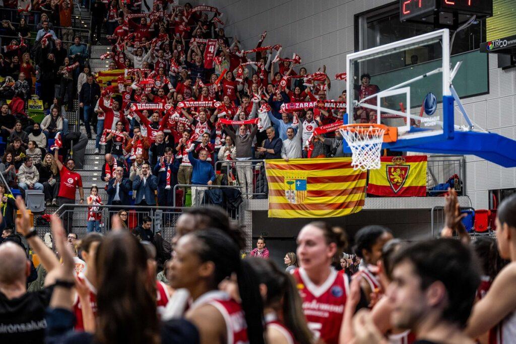 Η Σαραγόσα στο πόδι!