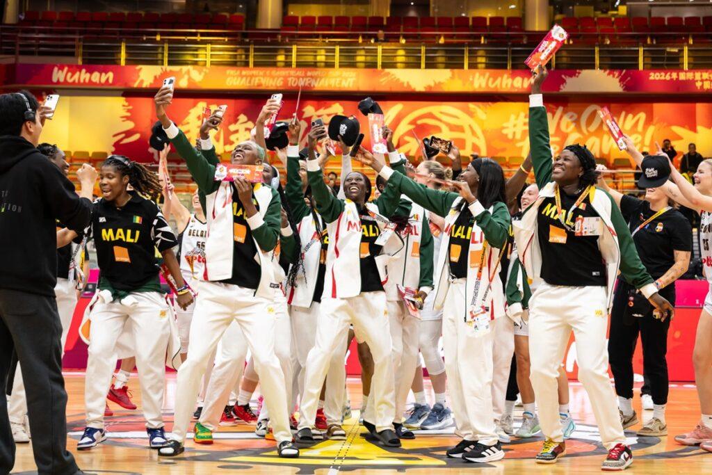 Μάλι, Τσεχία, Τουρκία και συνεχίζεται…